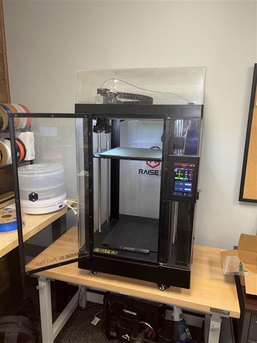 Raised pro2 plus - 3d,